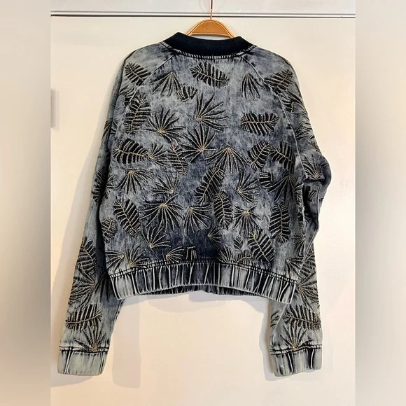 Guess Women's Blue Gold Embroidered Burnished Bomber Jacket Size XL - Picture 6 of 10